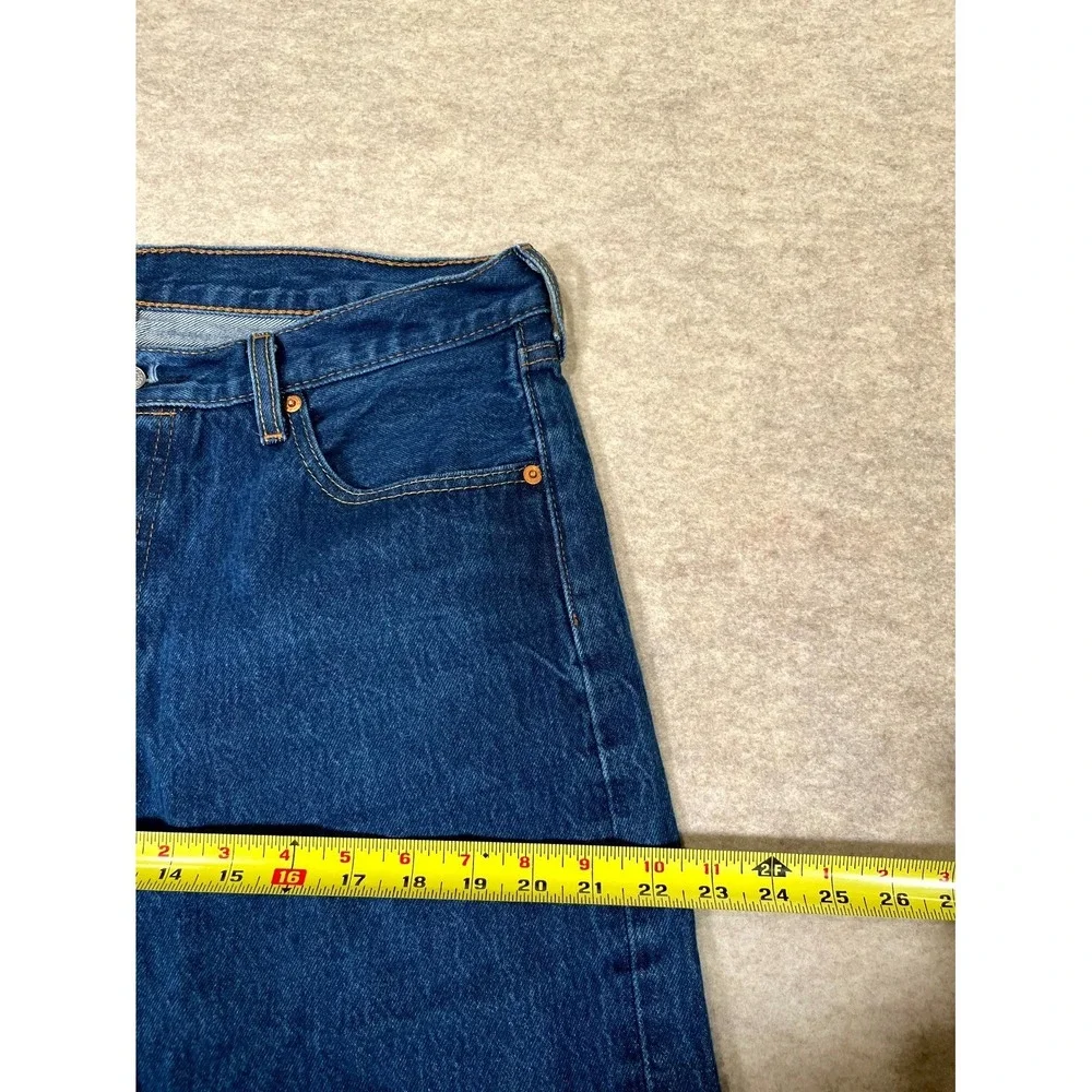 Levi's‎ 501 Jeans Mens 35x33 Blue Denim Cotton 5-Pockets Button Fly Straight Leg